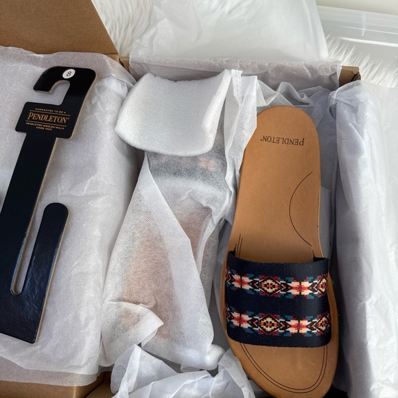 Pendleton Carico Lake Slide Leather Southwest Print - Picture 7 of 8